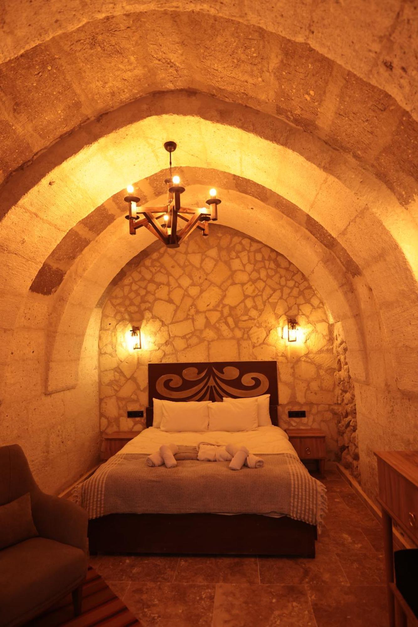 Stone Owl Otel & Restaurant Uchisar Exterior foto