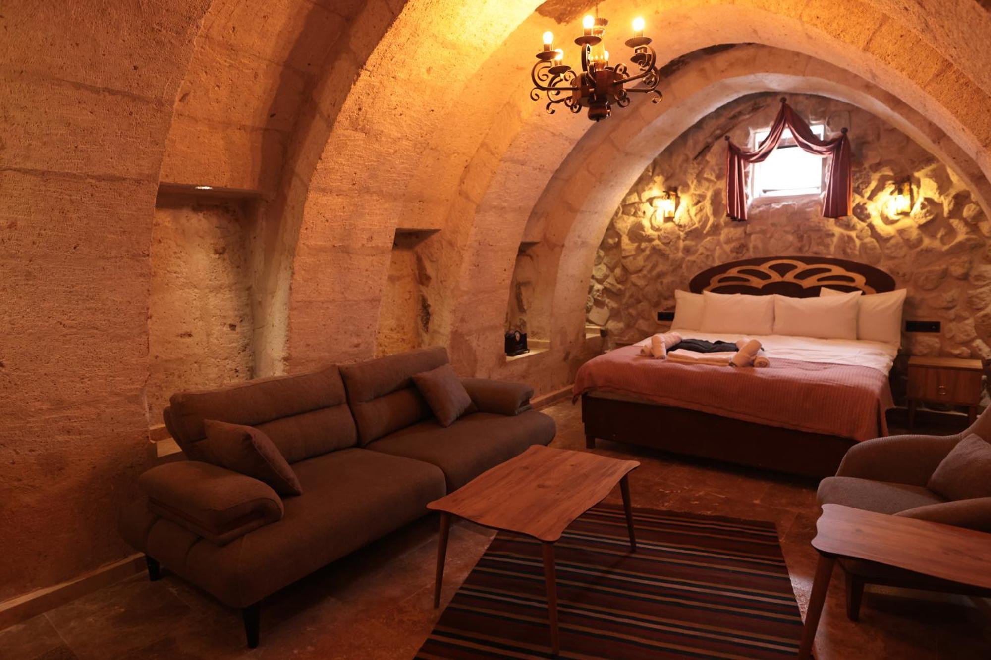 Stone Owl Otel & Restaurant Uchisar Exterior foto