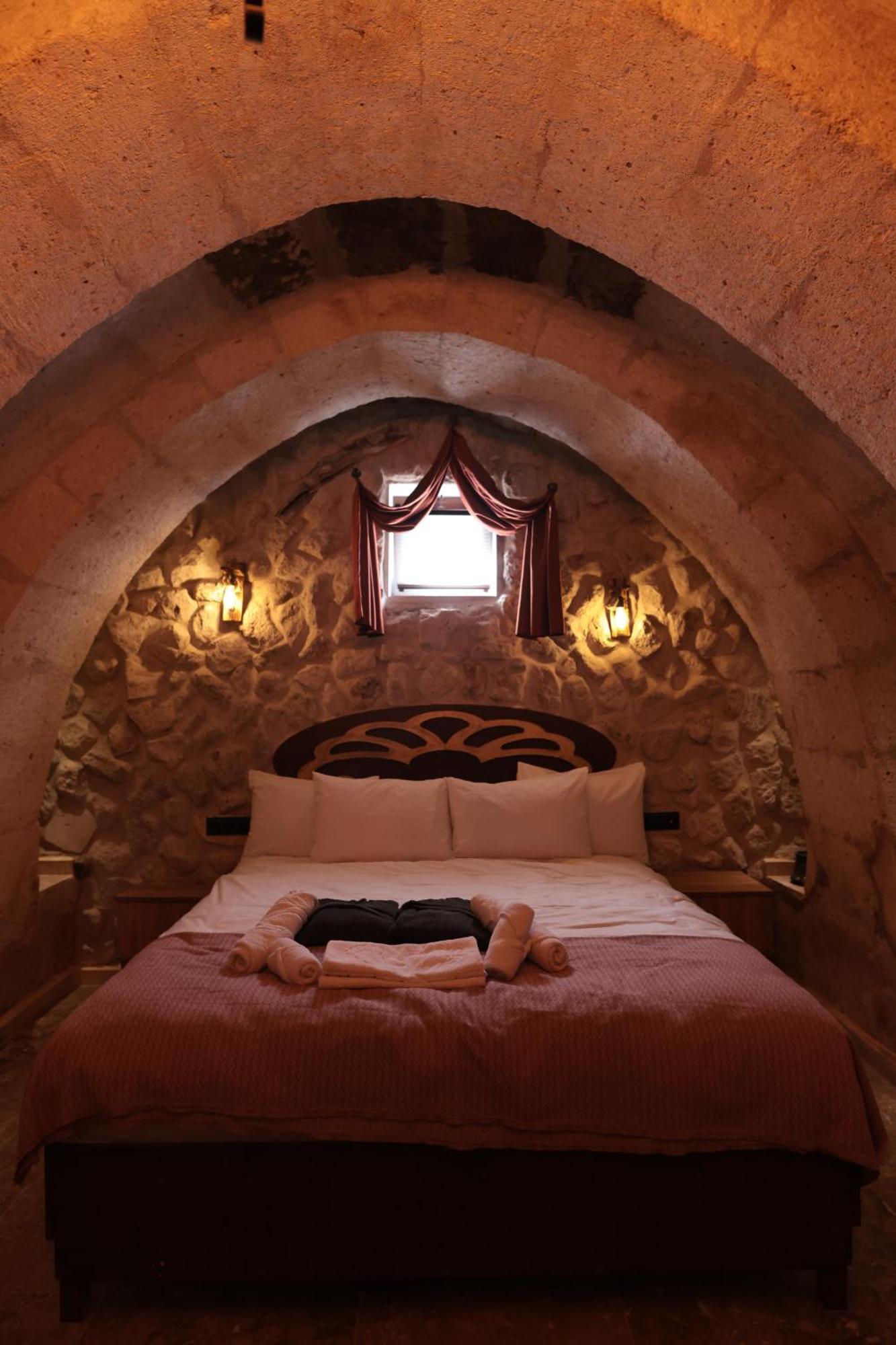 Stone Owl Otel & Restaurant Uchisar Exterior foto